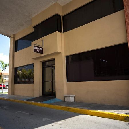 Capital O 88 Inn San Nicolás de los Garzas 外观 照片