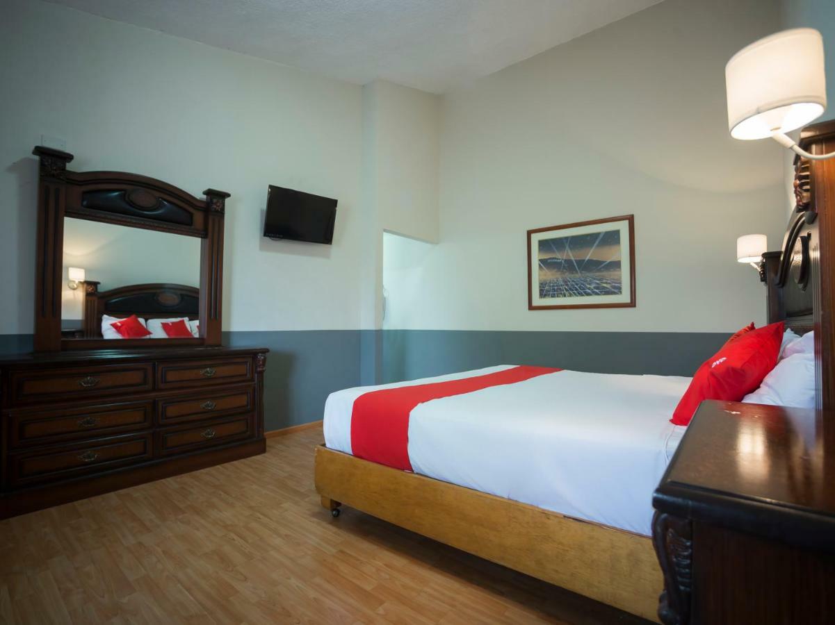 Capital O 88 Inn San Nicolás de los Garzas 外观 照片